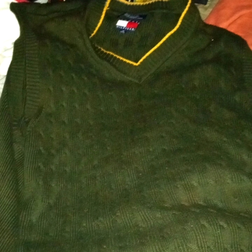 Like new Men's TOMMY HILFIGER VEST